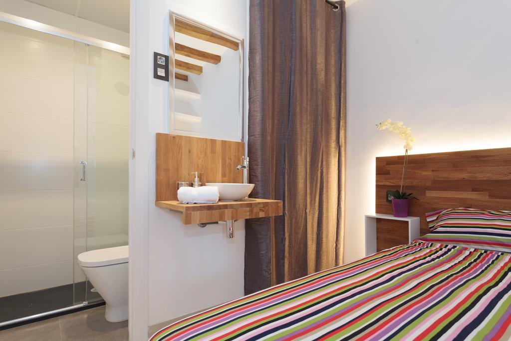 Radas Barcelona Room photo
